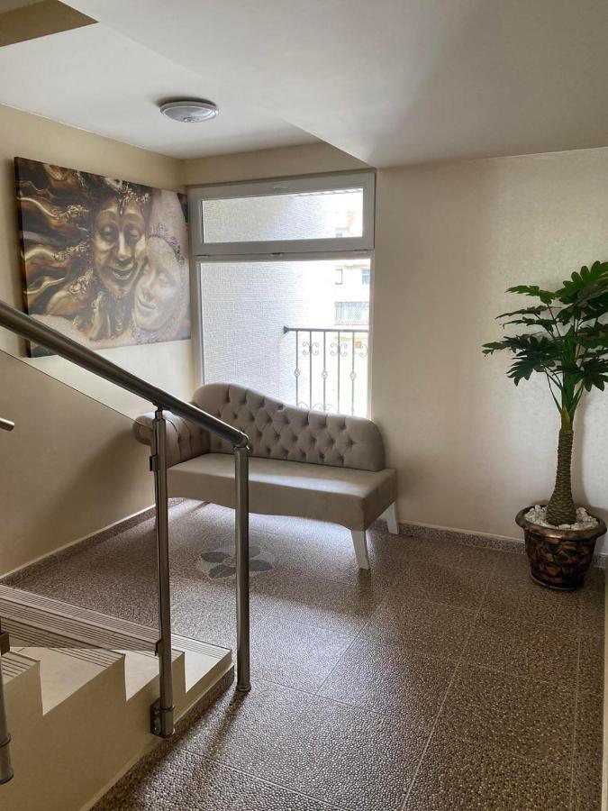 Комплекс Окей Hostel Sumen Kültér fotó
