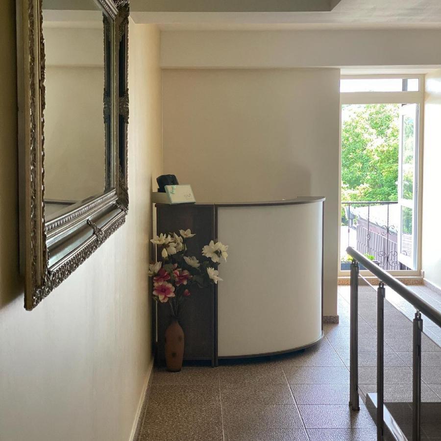 Комплекс Окей Hostel Sumen Kültér fotó